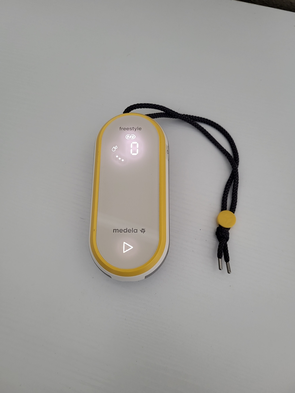 Medela AG Freestyle Flex Hands Free Electric Breast Pump unit only